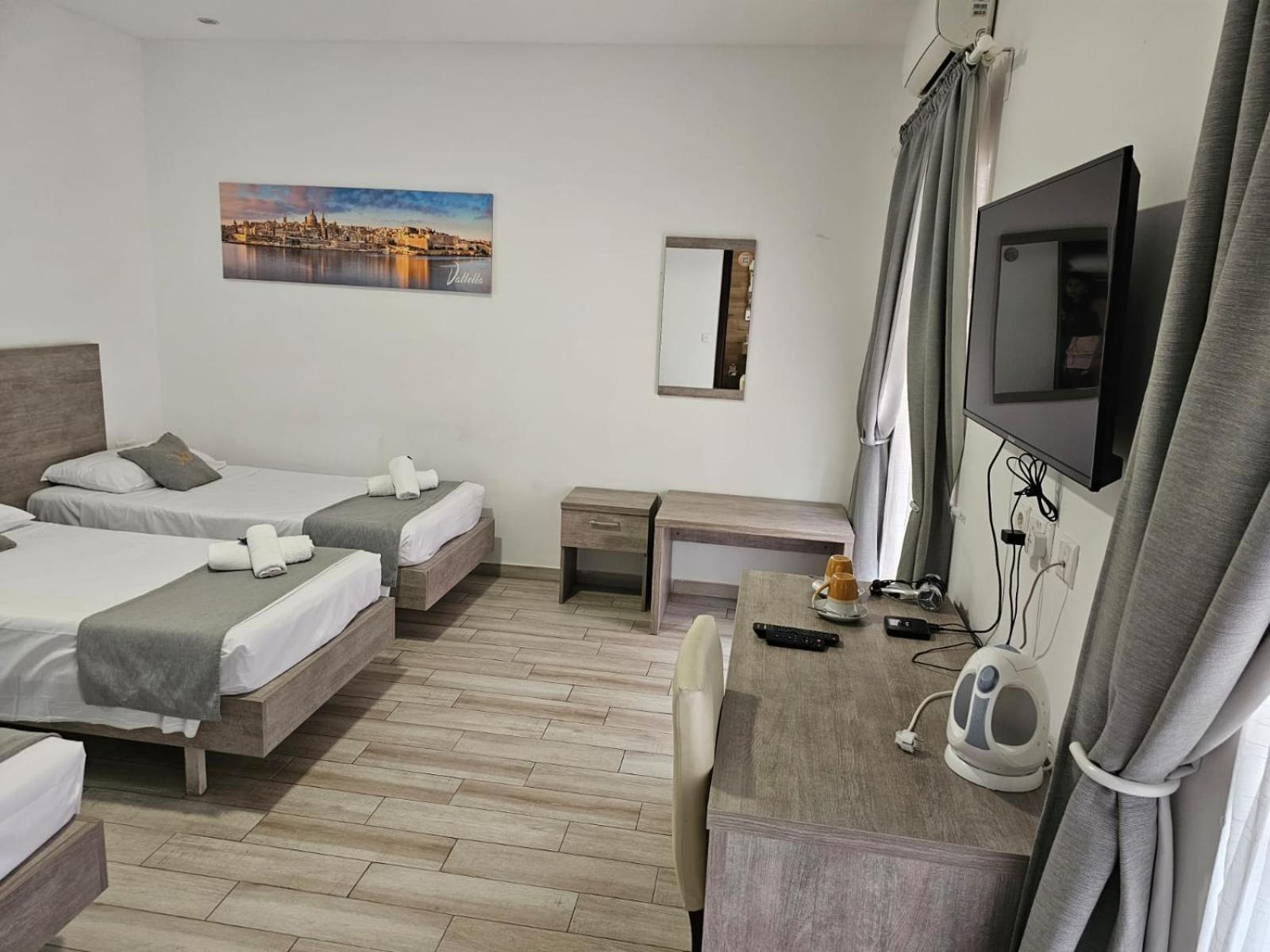 Napoli Suites Studios Aparthotel St. Julian's Exterior foto